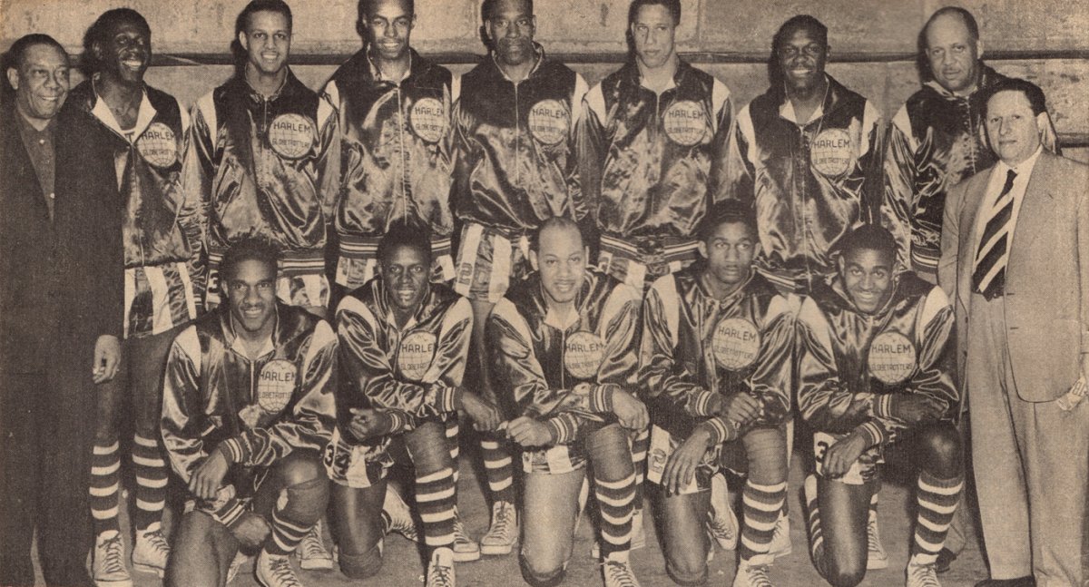 1950 Harlem Globetrotters World Series Team - Owner-Coach Abe Saperstein (right)