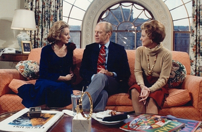 Walters (left) interviewing Gerald Ford and Betty Ford at the White House