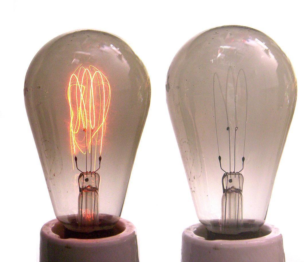 Carbon filament light bulb