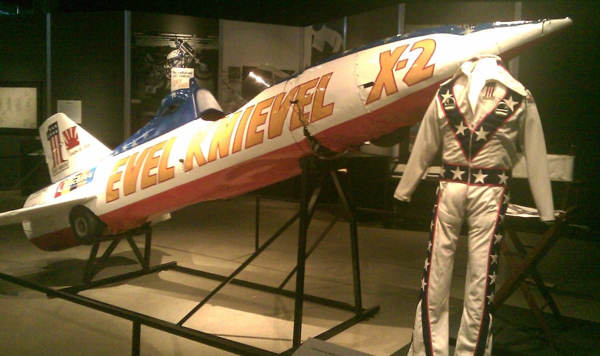 Knievel's Skycycle X-2 and jumpsuit