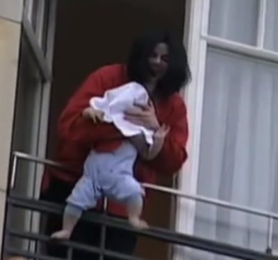 Michael Jackson's Balcony Thriller