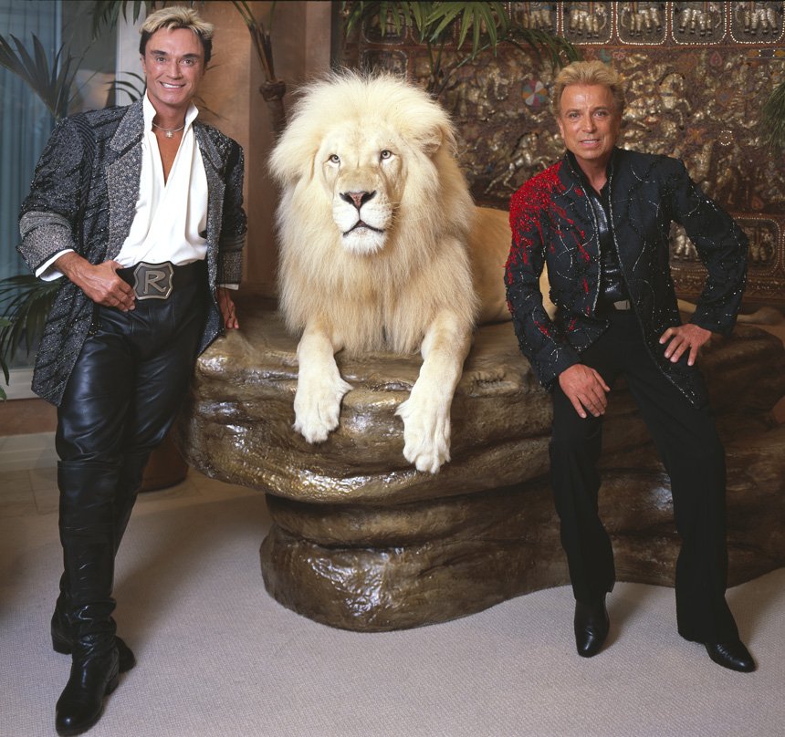 Siegfried (right) & Roy