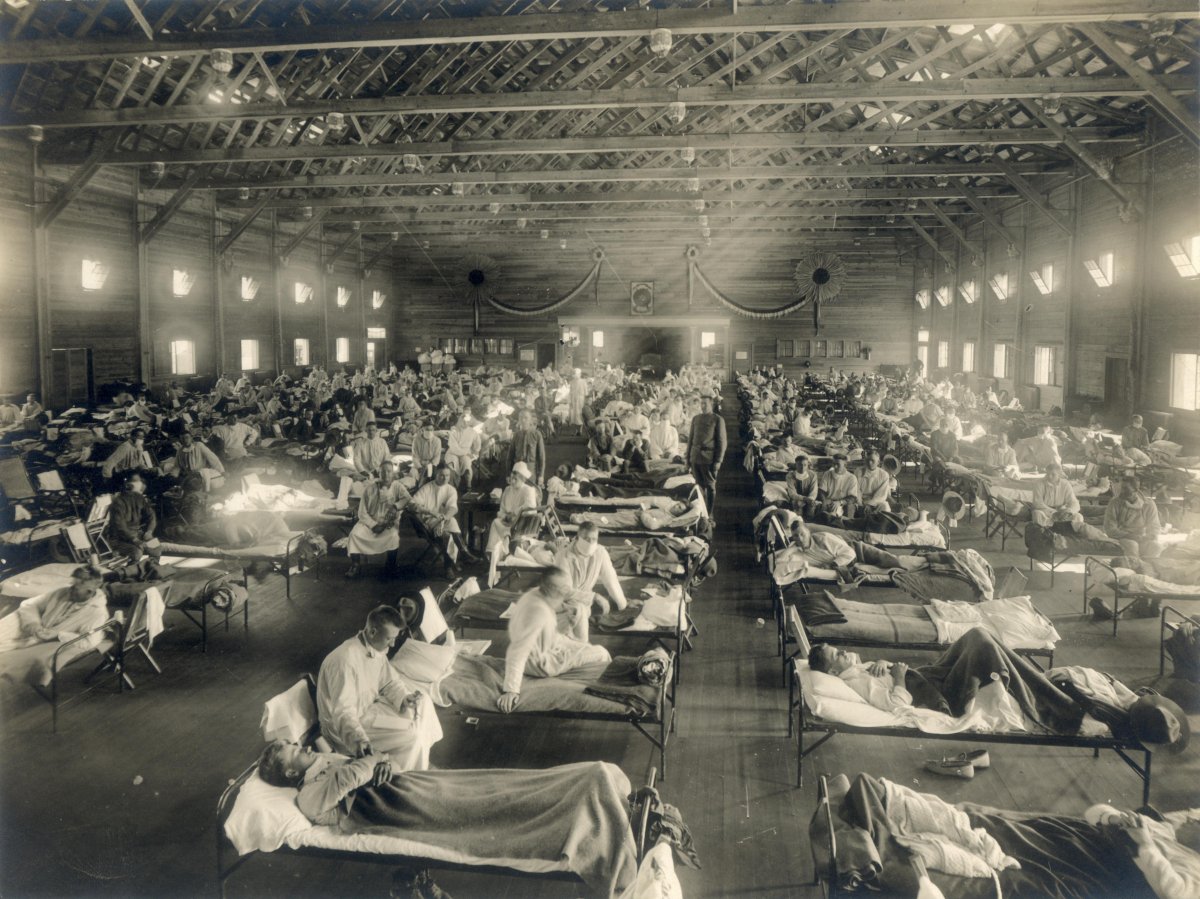 Soldiers from Fort Riley ill with Spanish flu