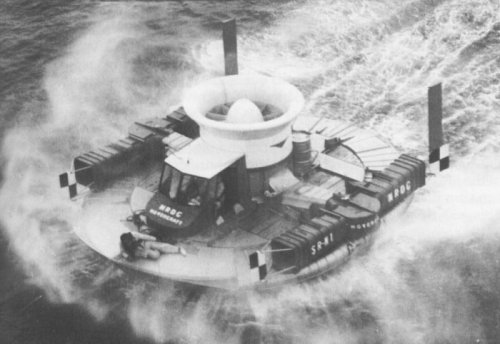 First Crossing of the English Channel by a Manned Hovercraft