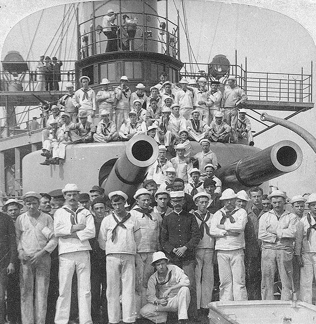 USS Iowa and crew - 1898