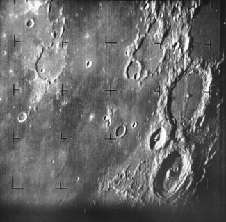 First image of the Moon taken by a U.S. spacecraft