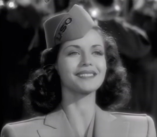 Carol Bruce in Keep 'Em Flying